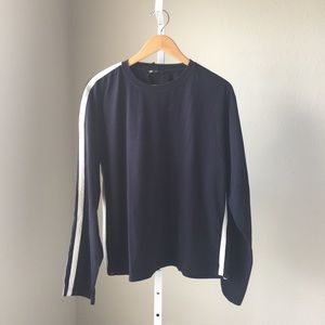 New listing! Men’s H&M long sleeve shirt